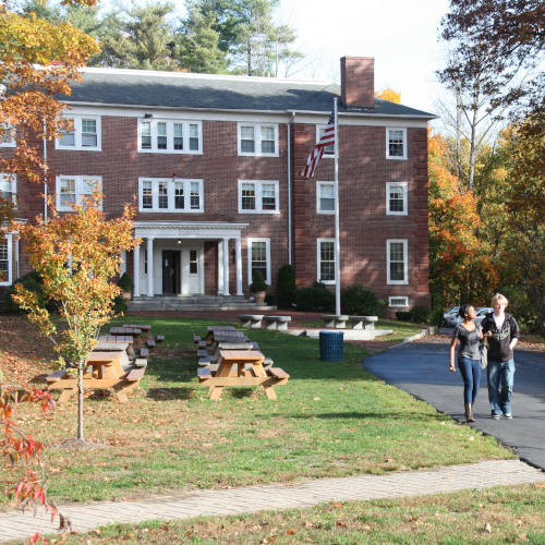 usa-high-school-dorm