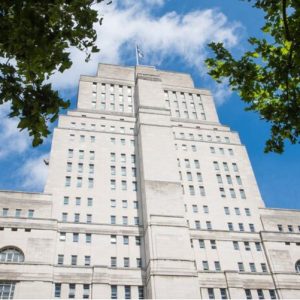 Young Adults (15-18 anni) - The London School of English